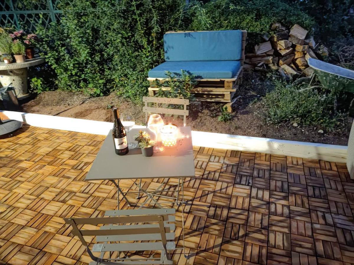 Superbe Appartement Avec Jacuzzi Avec Jardin Prive Lyon Bagian luar foto